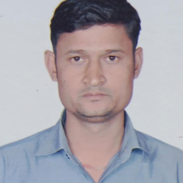 Mr. Samim Ansari, Warehouse Manager at Mahesh Manglesh Plastics